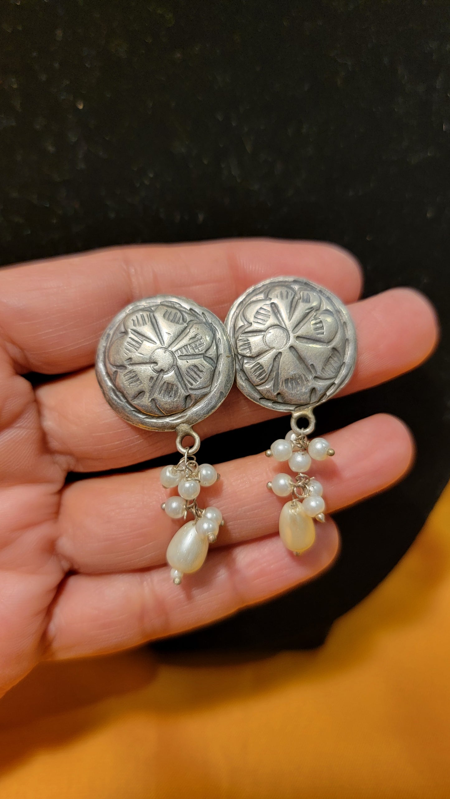 Haasdi Necklace Set .