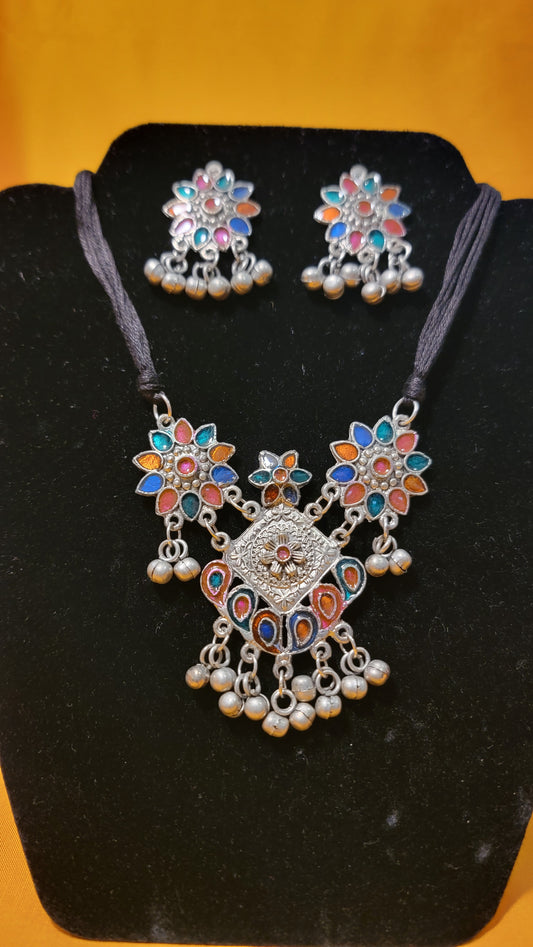 Necklace & Earrings Set