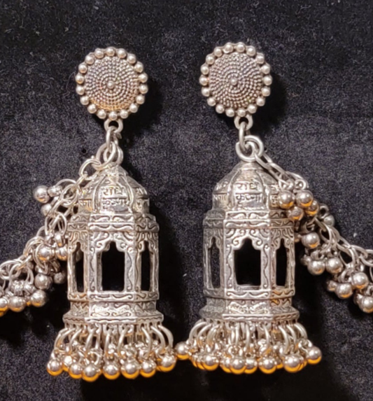 Kaan ser ( Earrings)