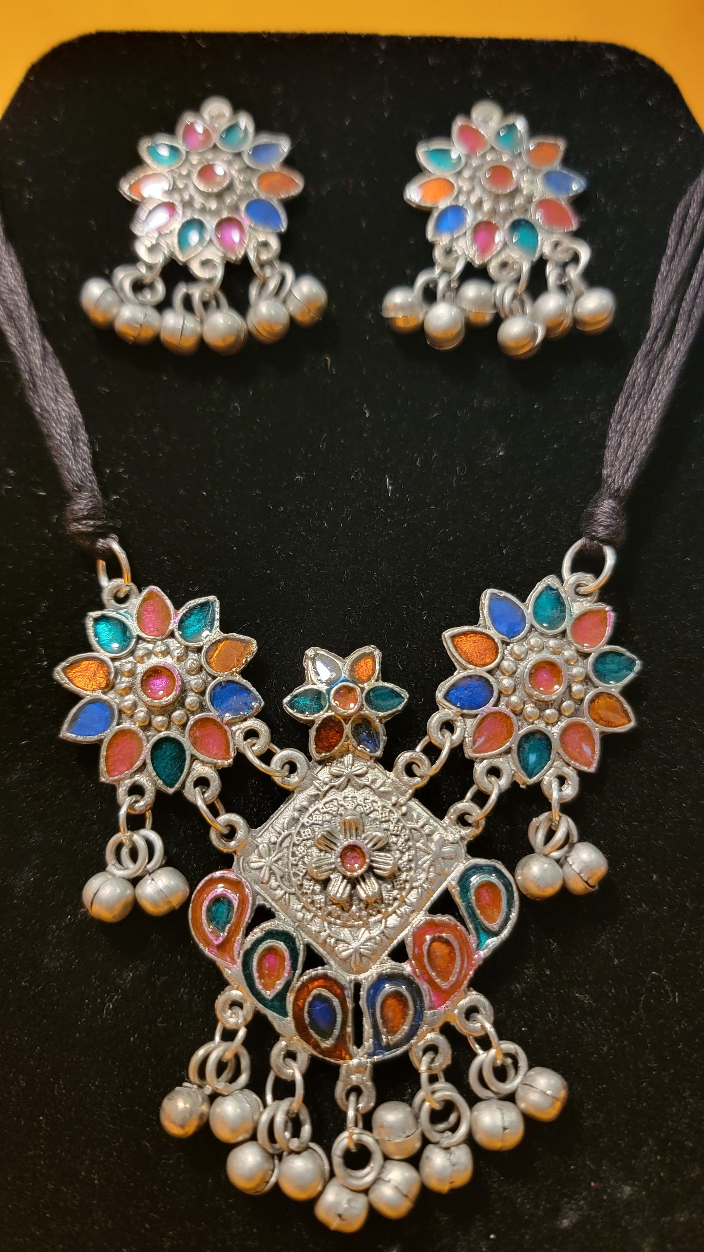 Necklace  & Earrings Set