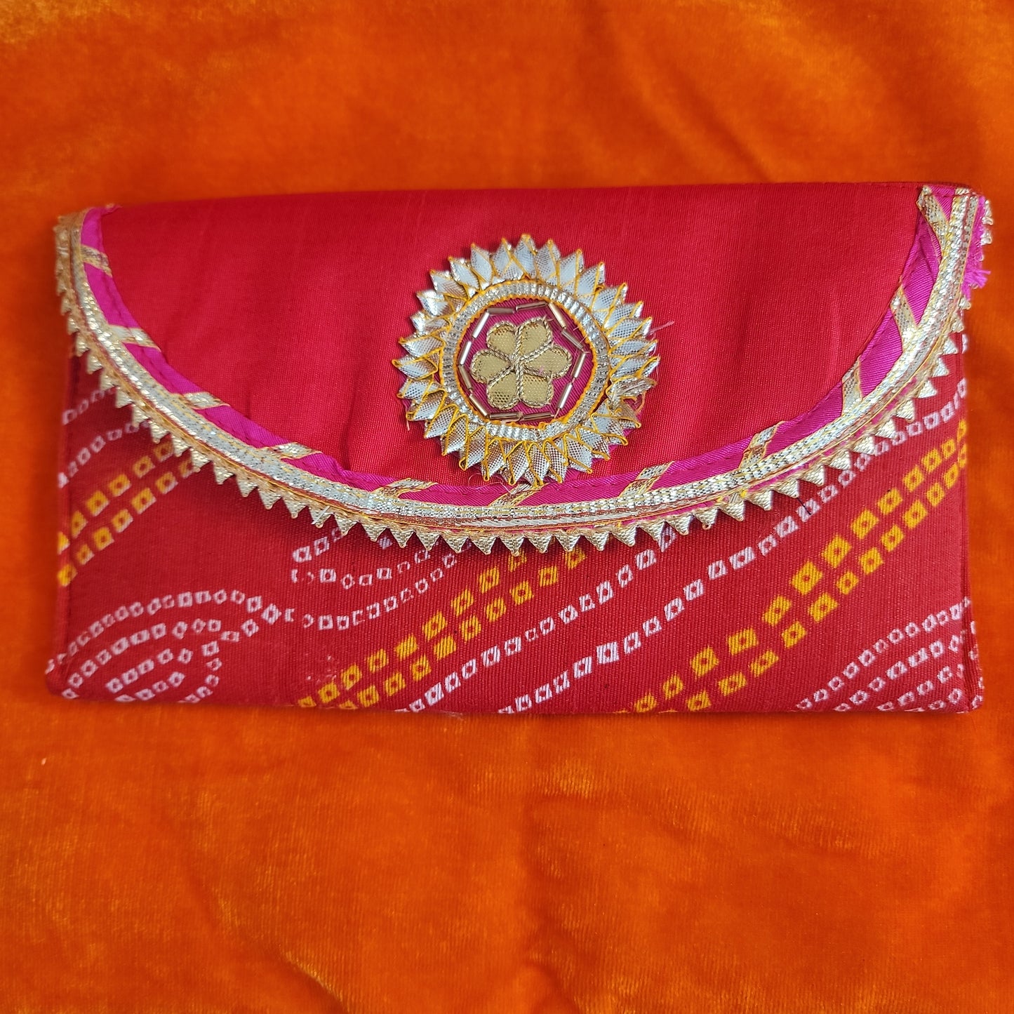 Badhani clutch (purse)