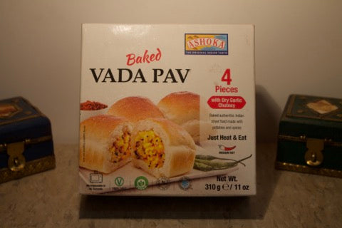 New India Bazar Ashoka Vada Pav